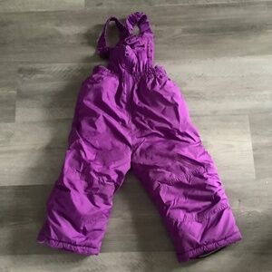 Snow pants size 2 yr